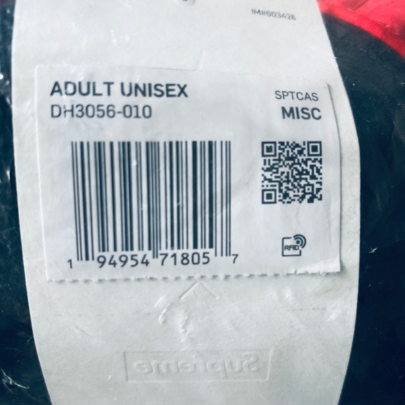 SUPREME X NIKE AIR MAX PLUS RUNNING HAT (BLACK) - Picture 3 of 7